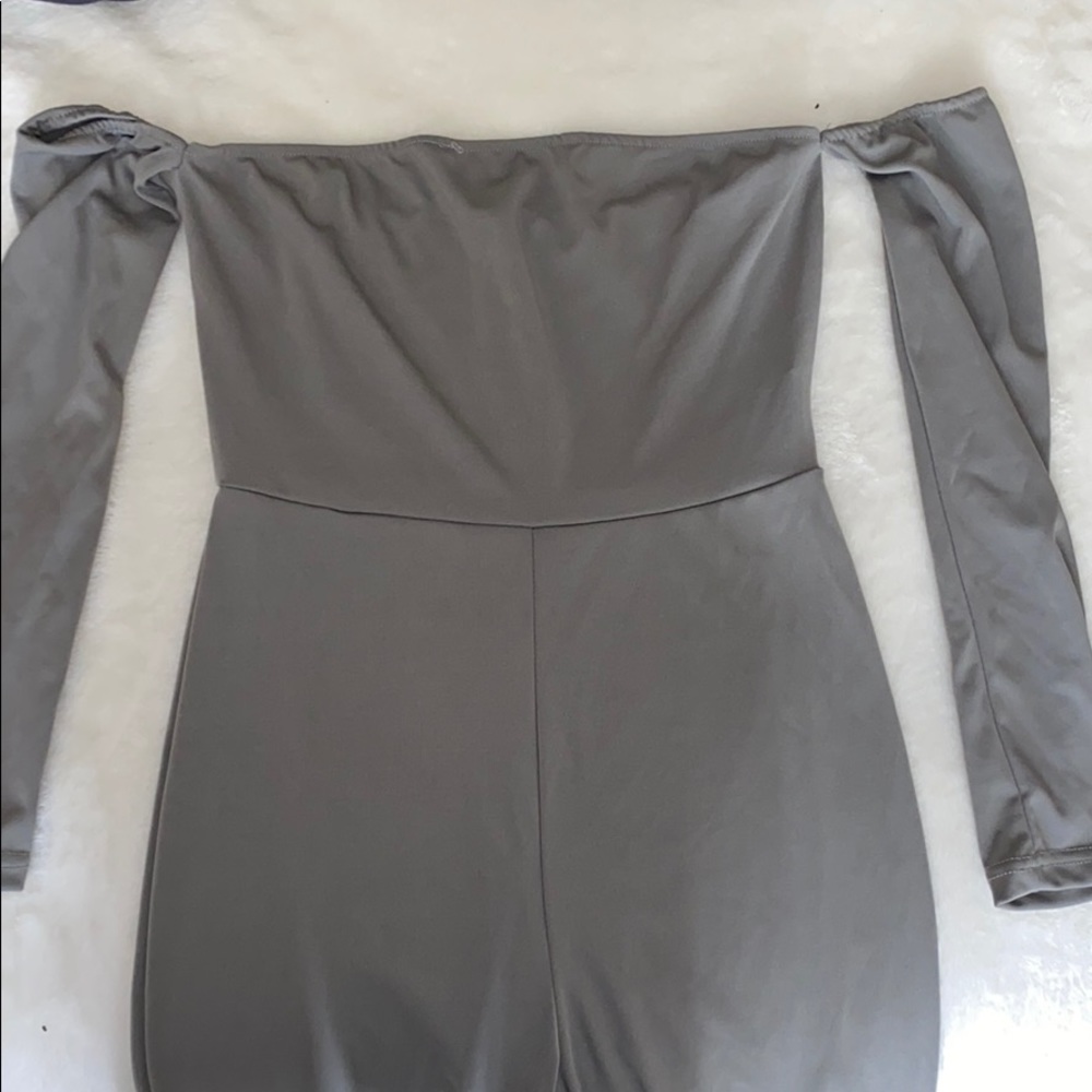 grey jumpsuit (polyester)